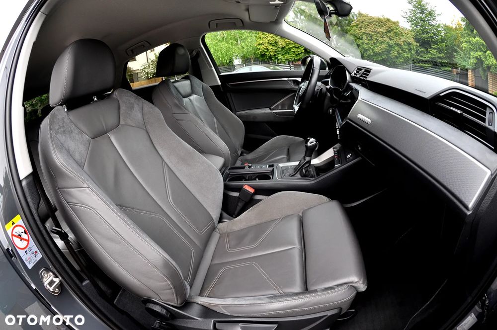 Audi Q3 Sportback 35 TDI quattro S tronic S line - 22