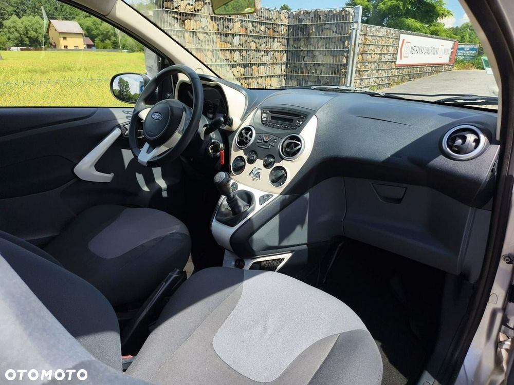 Ford KA - 23