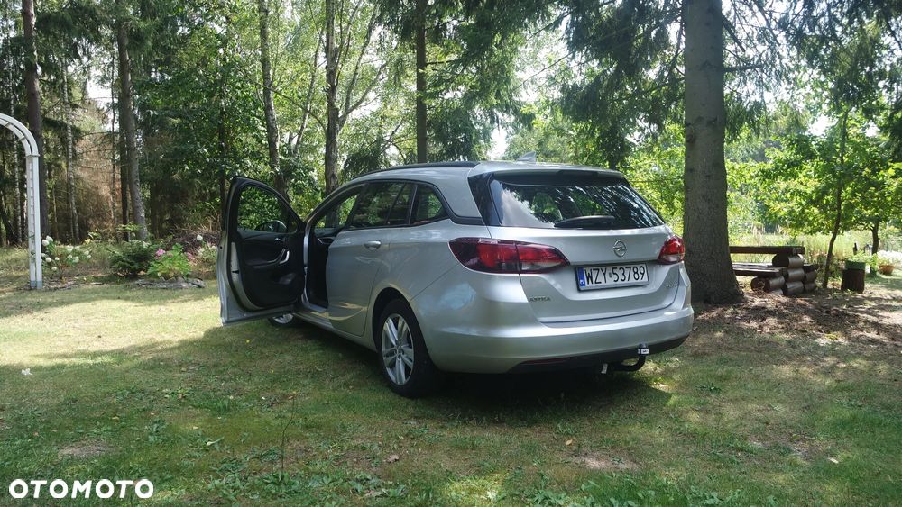 Opel Astra - 4