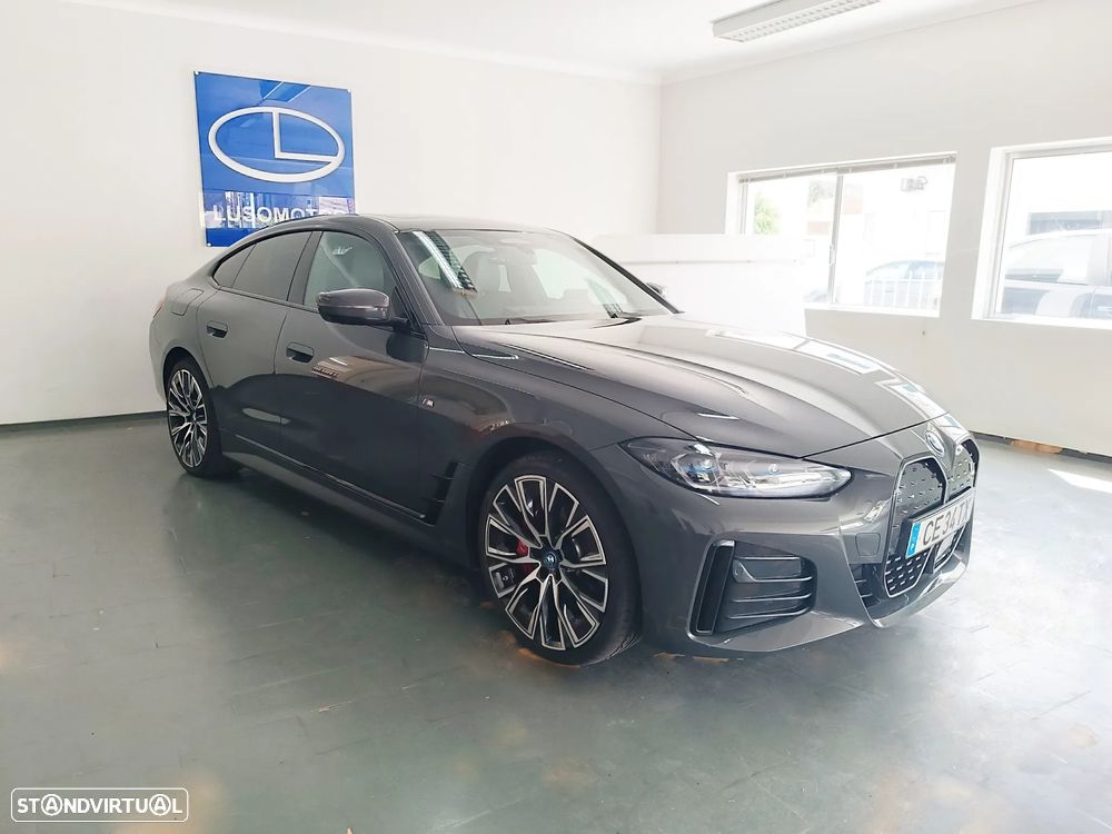 BMW i4 eDrive40 Pack Desportivo M - 3