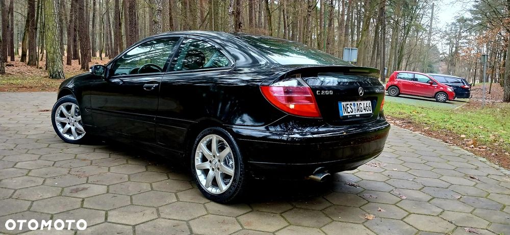 Mercedes-Benz Klasa C 200 Kompressor Sportcoupe - 2