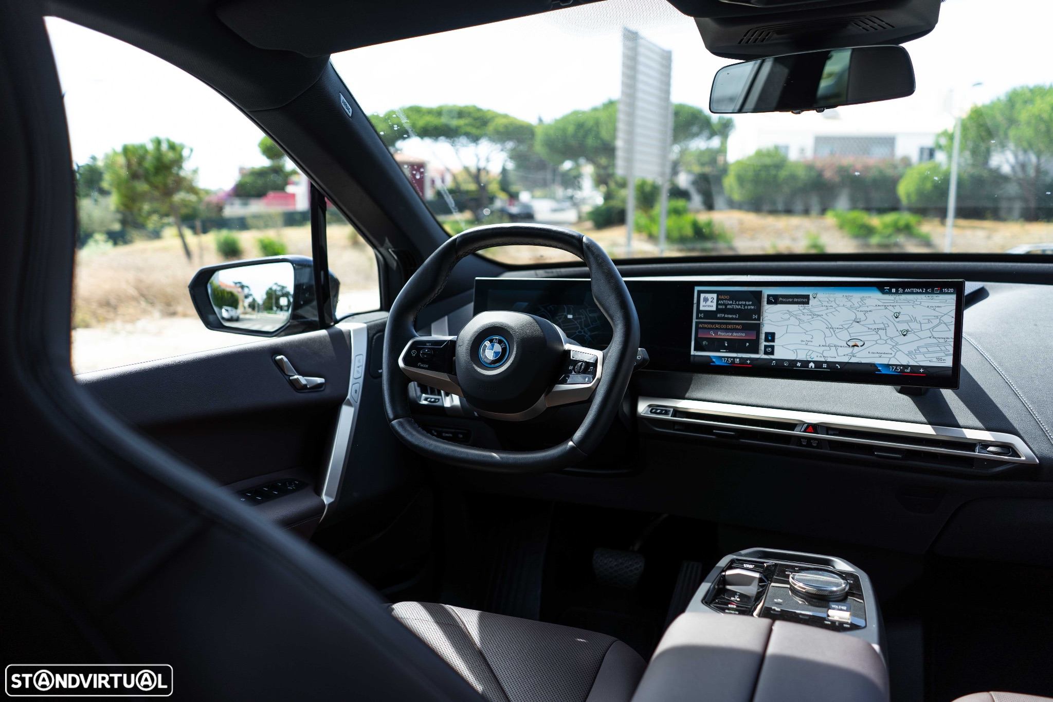 BMW iX xDrive 40 Pack Desportivo - 25