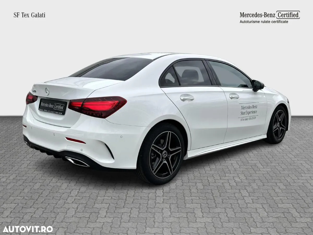Mercedes-Benz A 200 MHEV 7G-DCT Sedan - 3
