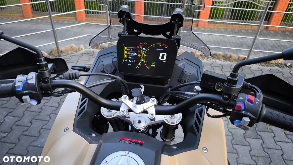 VOGE 625DSX - 6