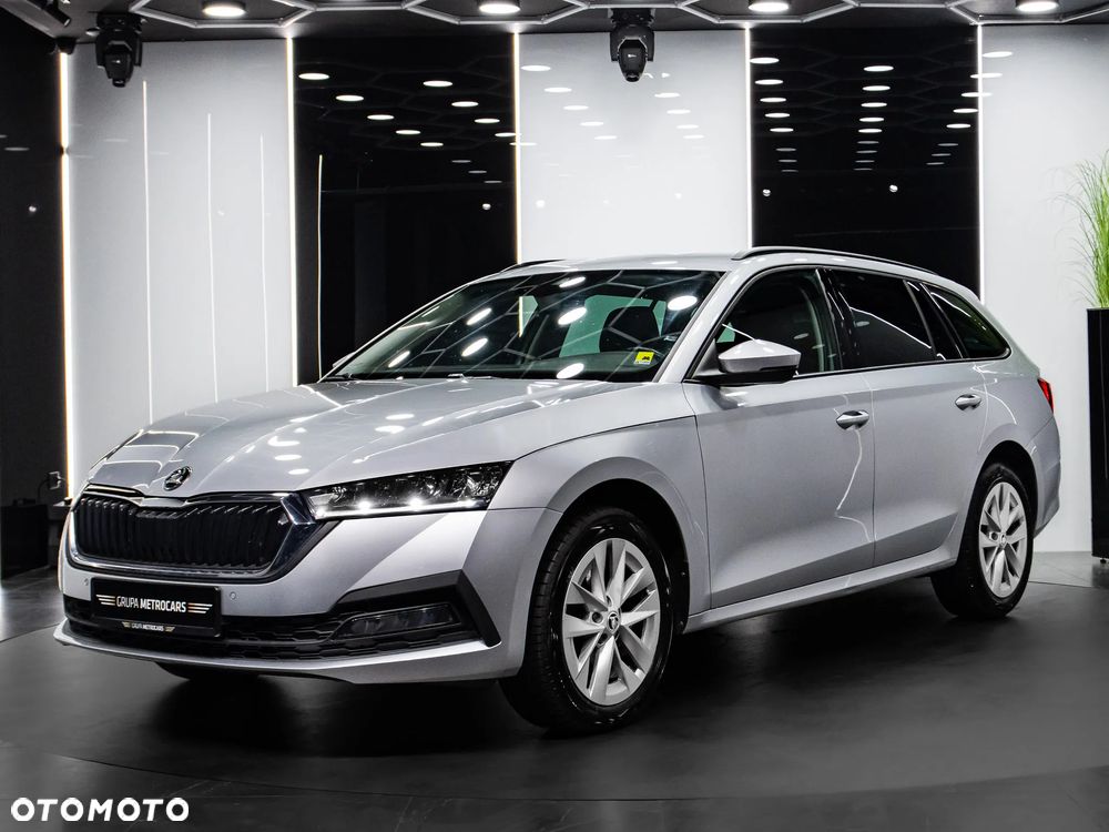 Skoda Octavia 2.0 TDI Ambition DSG - 2