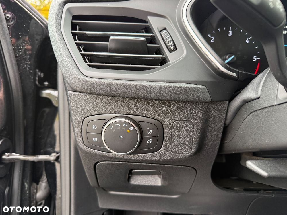 Ford Focus - 25