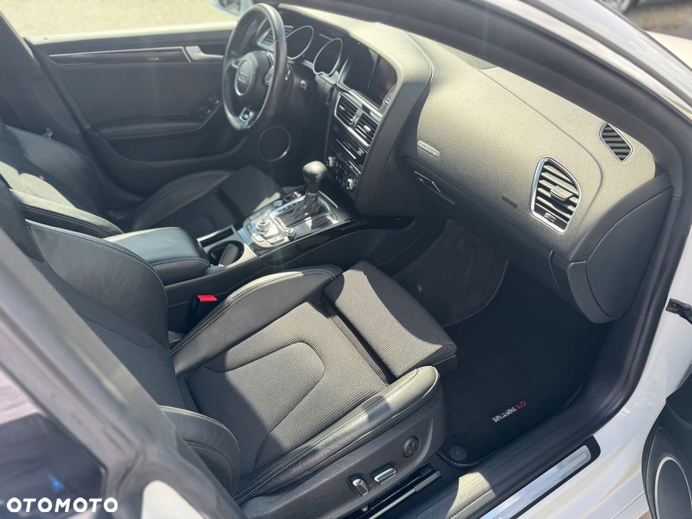 Audi A5 Sportback ver-3-0-tdi-dpf-quattro-s-tronic-s-line-sportpaket - 22