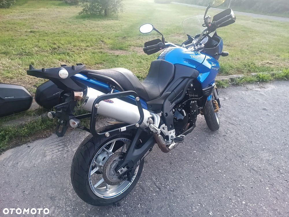 Triumph Tiger - 7