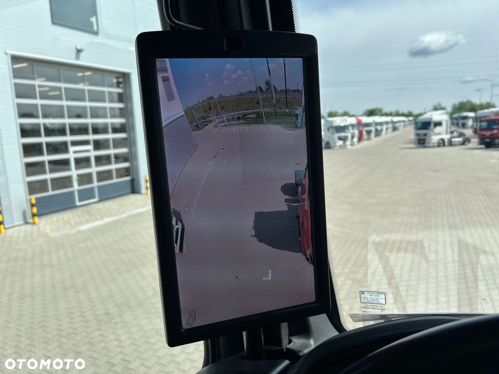 MAN TGX 18.520 4x2H BL SA - 17