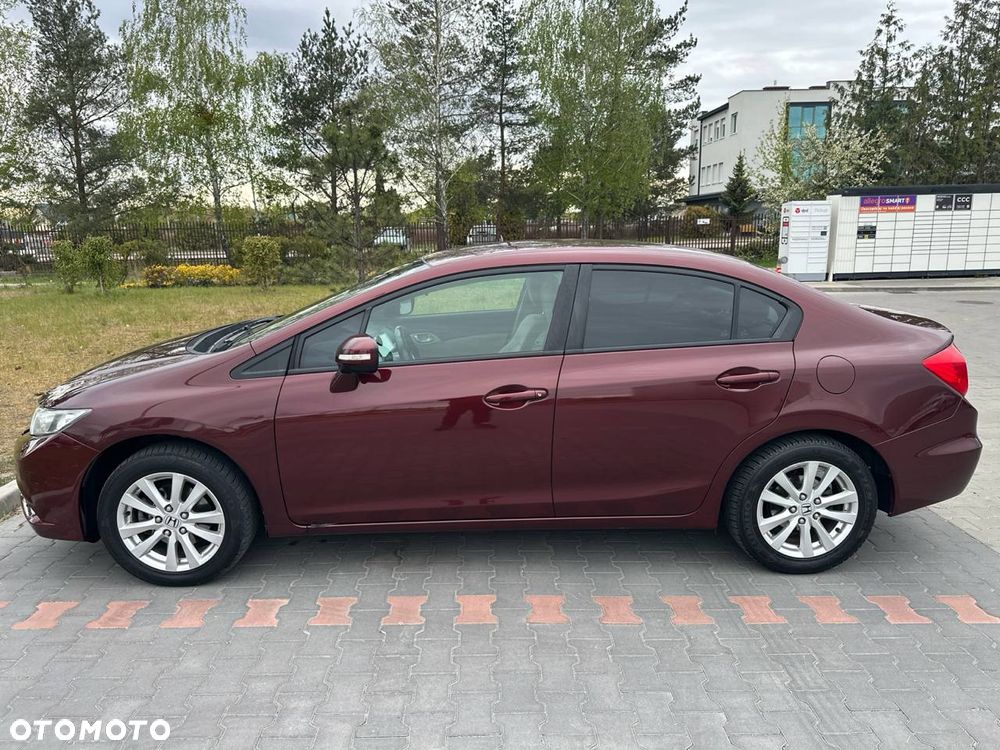 Honda Civic 1.8 Comfort - 3