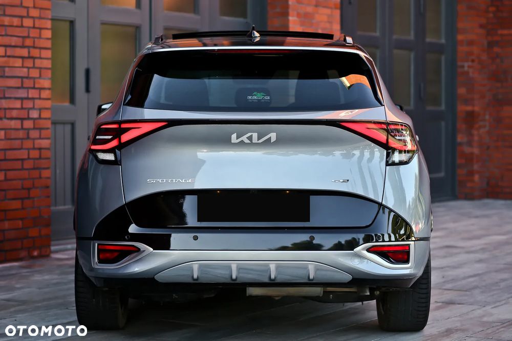 Kia Sportage 1.6 CRDI AWD Eco-Dynamics+ (48V M-H) DCT GT-Line - 14