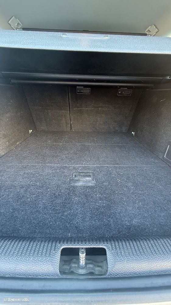 VW Passat Variant 1.9 TDi Confortline - 8