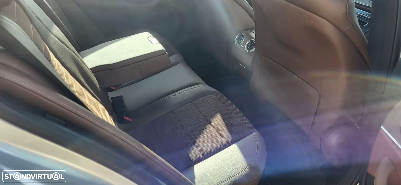 Mercedes-Benz E 300 de Exclusive Line - 26