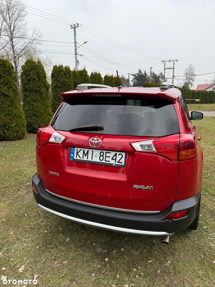 Toyota RAV4 2.0 D-4D Premium 4x2 - 5