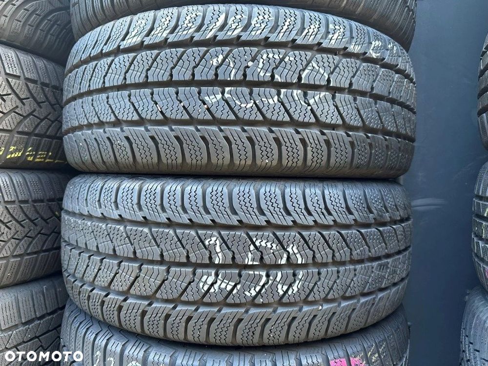 225/55r17C Semperit Van-Grip 3_7,2mm_2szt_(250) - 2