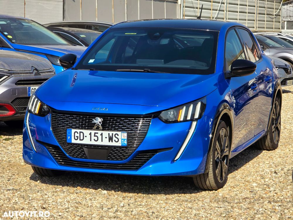 Peugeot 208 - 1