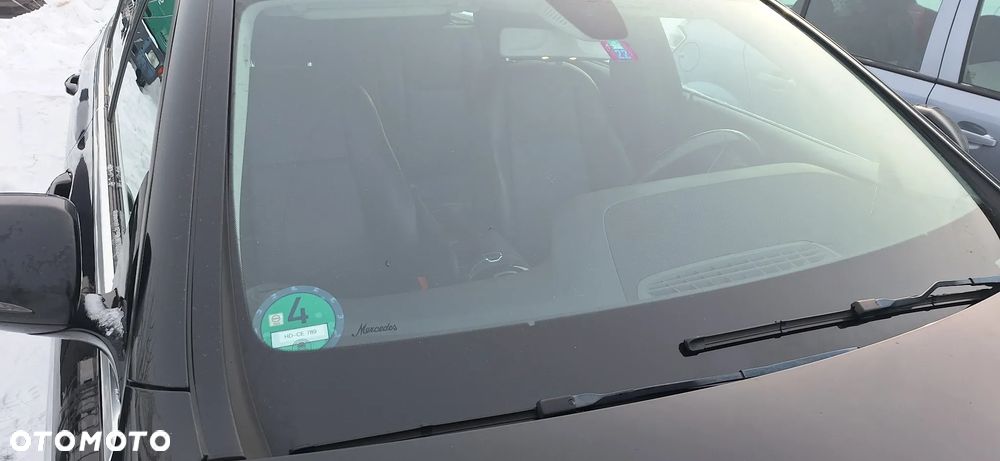 Mercedes-Benz Klasa E 220 d 9G-TRONIC - 23