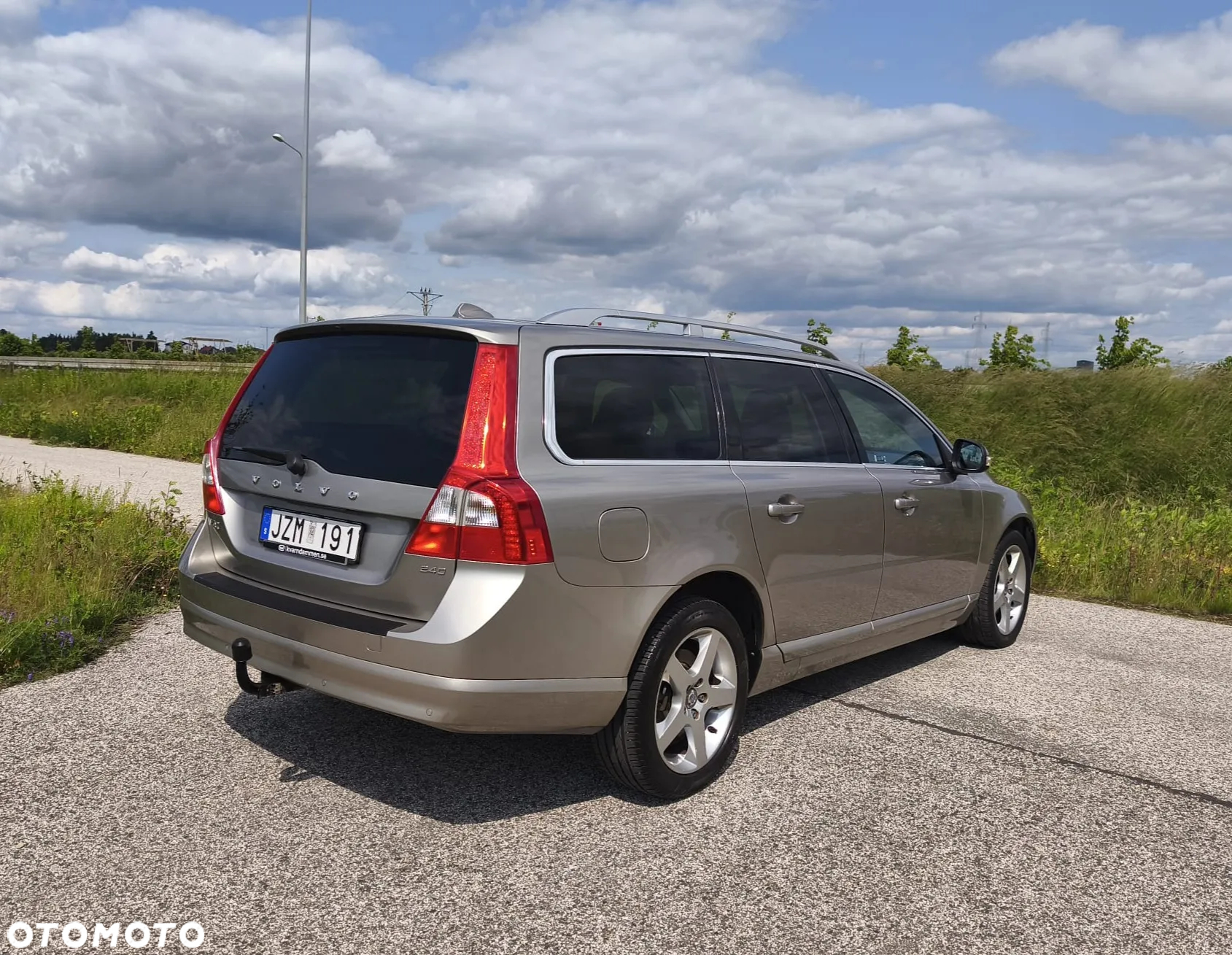 Volvo V70 2.4D Momentum - 2