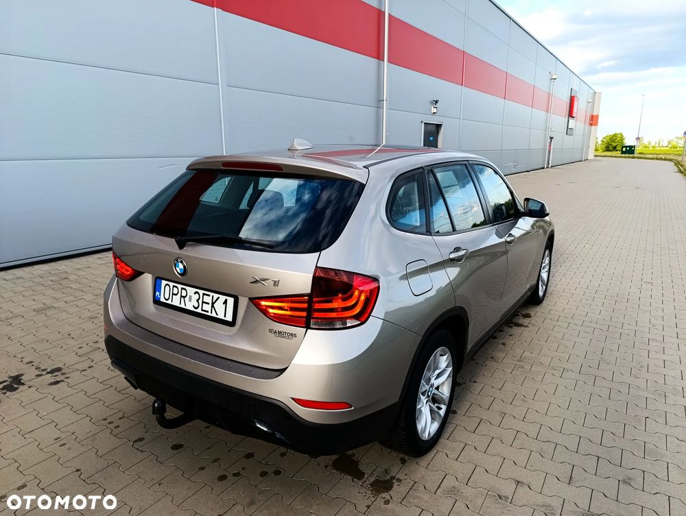 BMW X1 sDrive18d Sport Line - 18