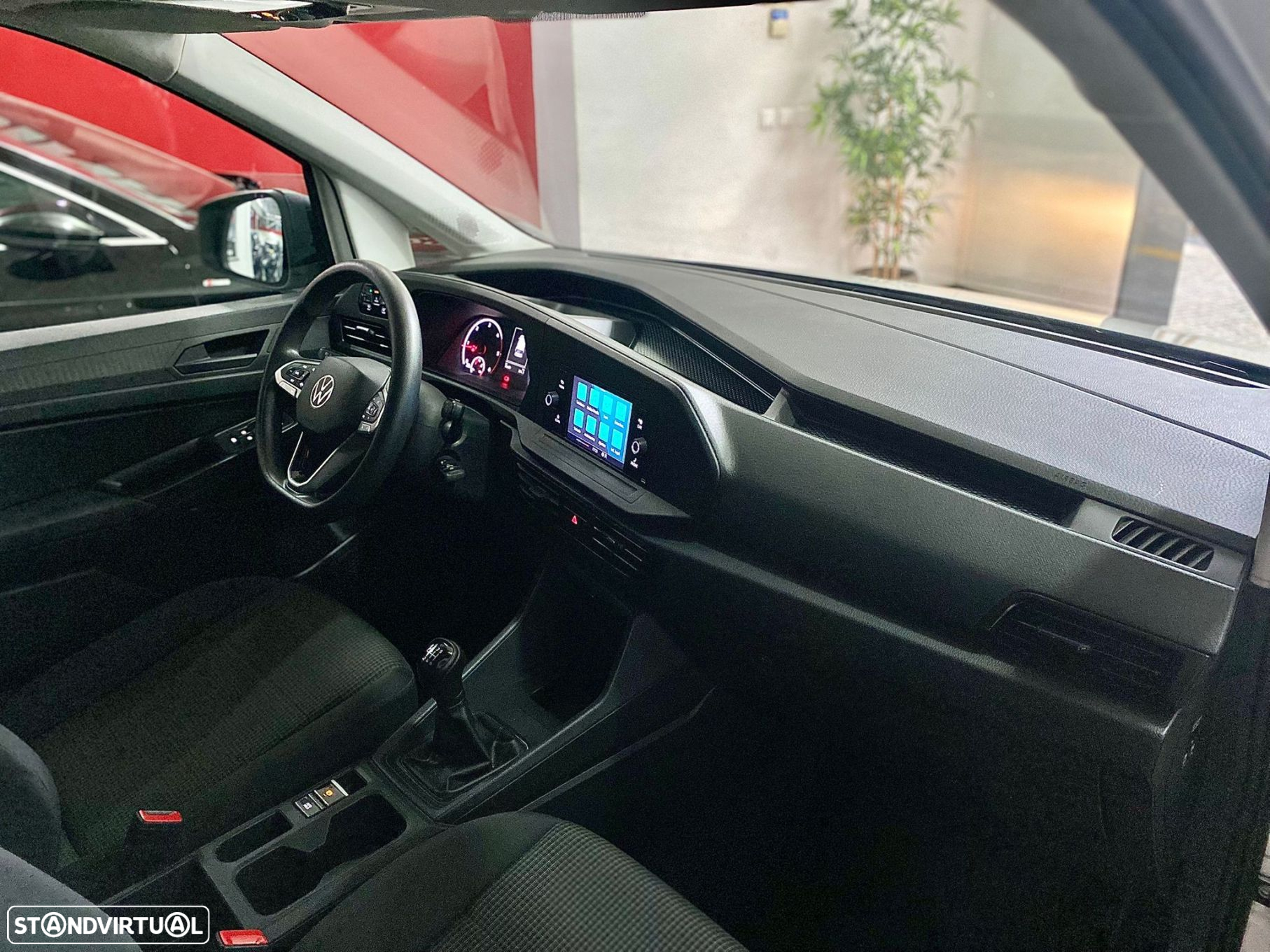 VW Caddy Maxi 2.0 TDI - 25