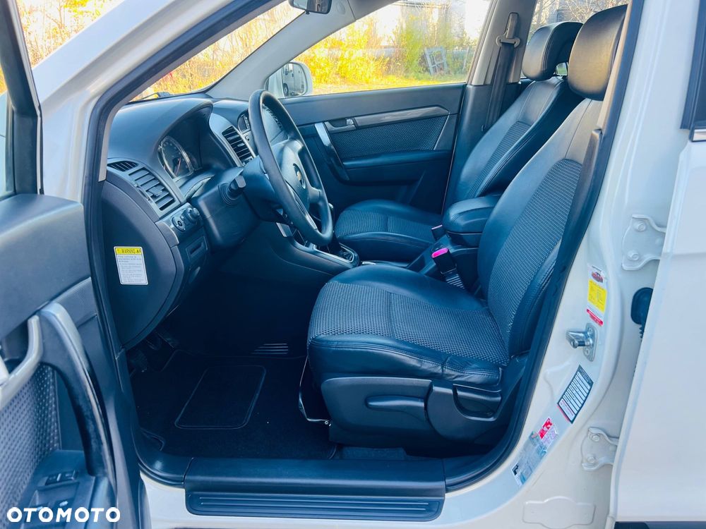 Chevrolet Captiva 2.0 d LS - 19