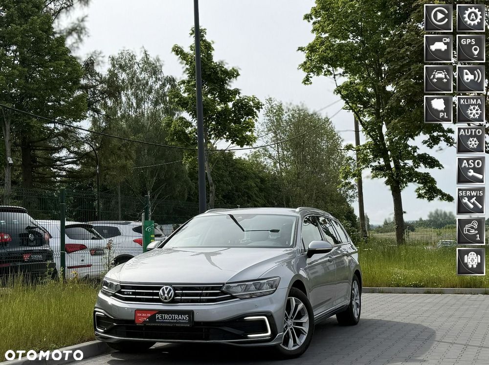 Volkswagen Passat - 2