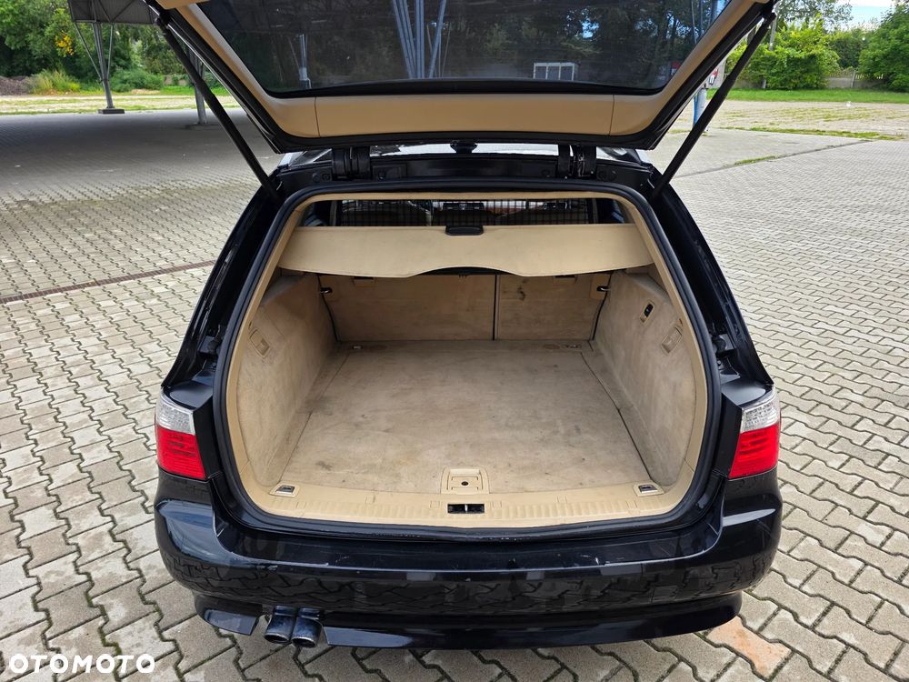 BMW Seria 5 - 38