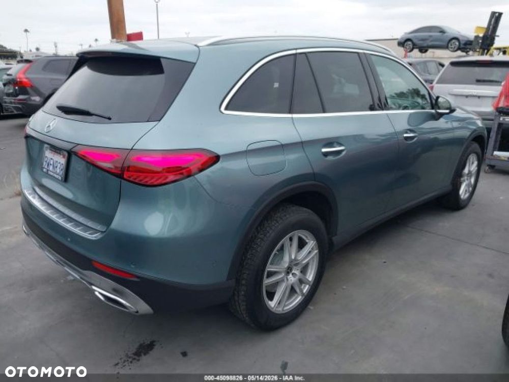 Mercedes-Benz GLC - 4