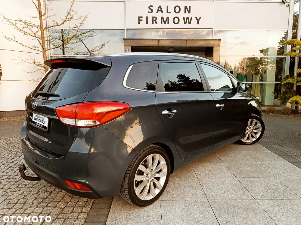 Kia Carens 1.6 GDI Dream Team Edition - 10