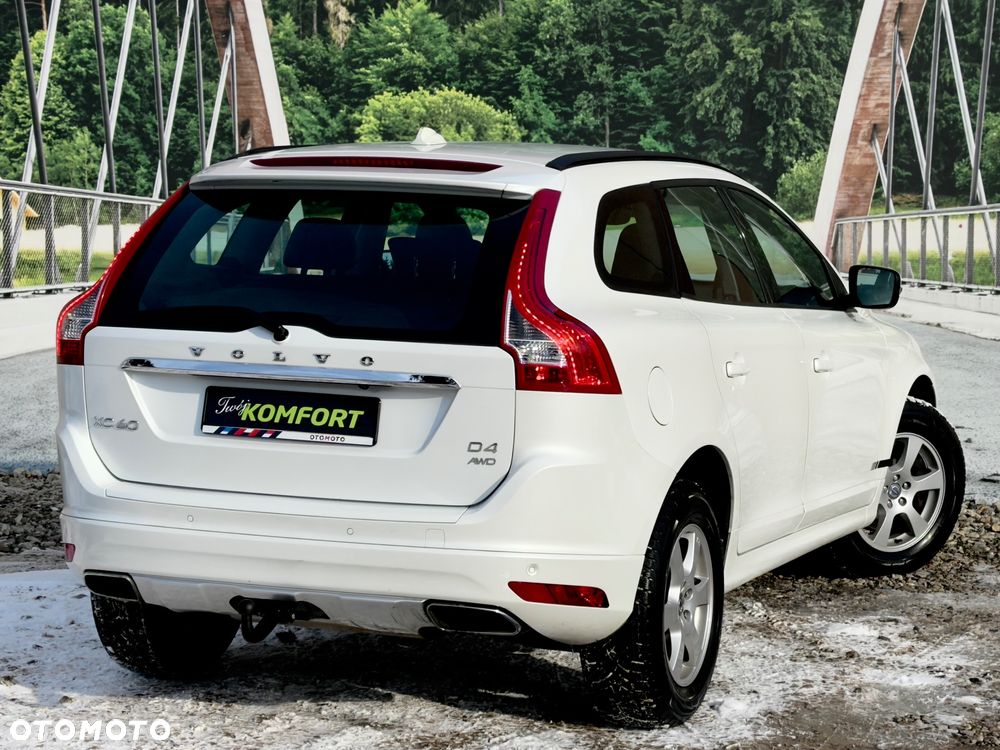 Volvo XC 60 D4 AWD Geartronic Summum - 15