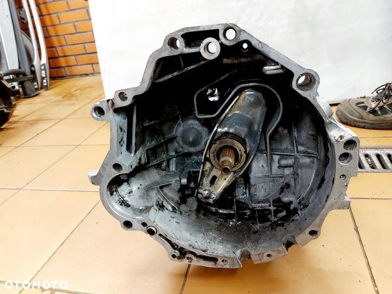 audi a6 c4 a4 b5 1.6 1.8 2.0 b skrzynia biegów 012301103l - 2