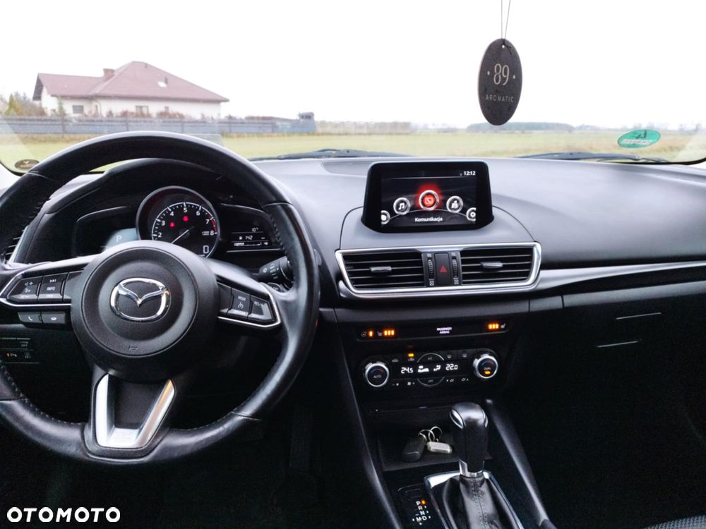 Mazda 3 SKYACTIV-G 120 Automatik Signature - 11