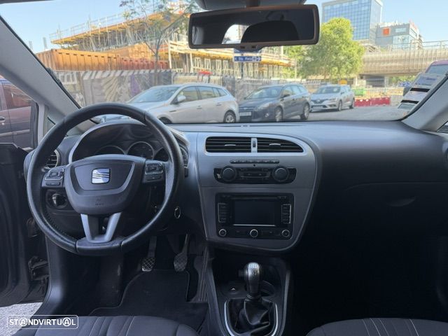 SEAT Leon 1.6 TDI ECOMOTIVE Style - 11