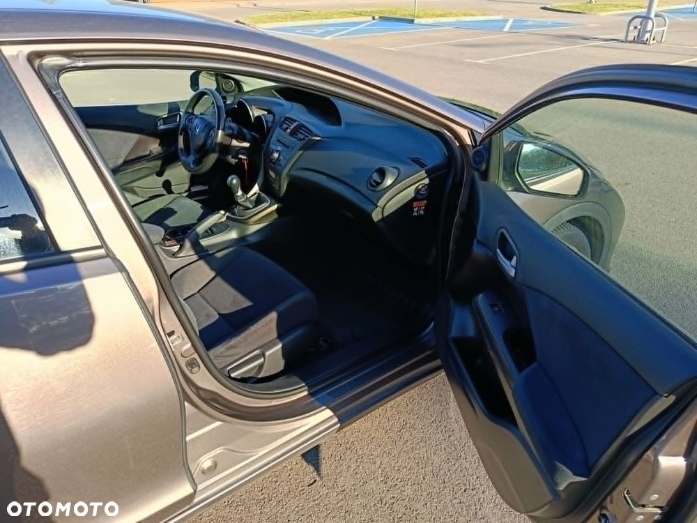Honda Civic - 12