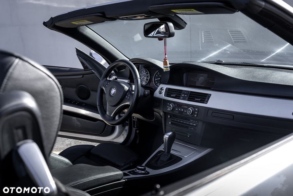 BMW Seria 3 335i - 20