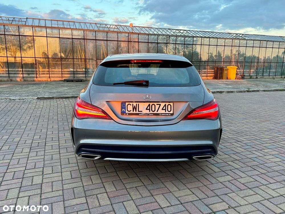 Mercedes-Benz CLA 180 7G-DCT AMG Line - 12