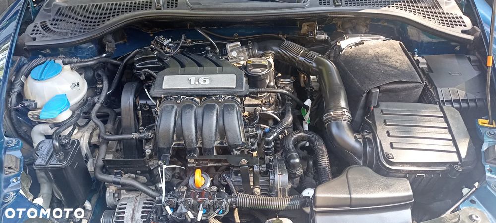 Skoda Octavia 1.6 Tour - 6