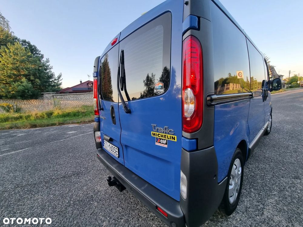 Renault Trafic L1H1 Passenger Lux - 17