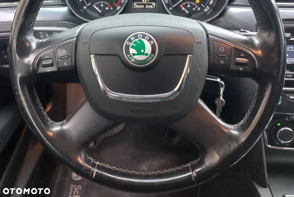 Skoda Superb - 13