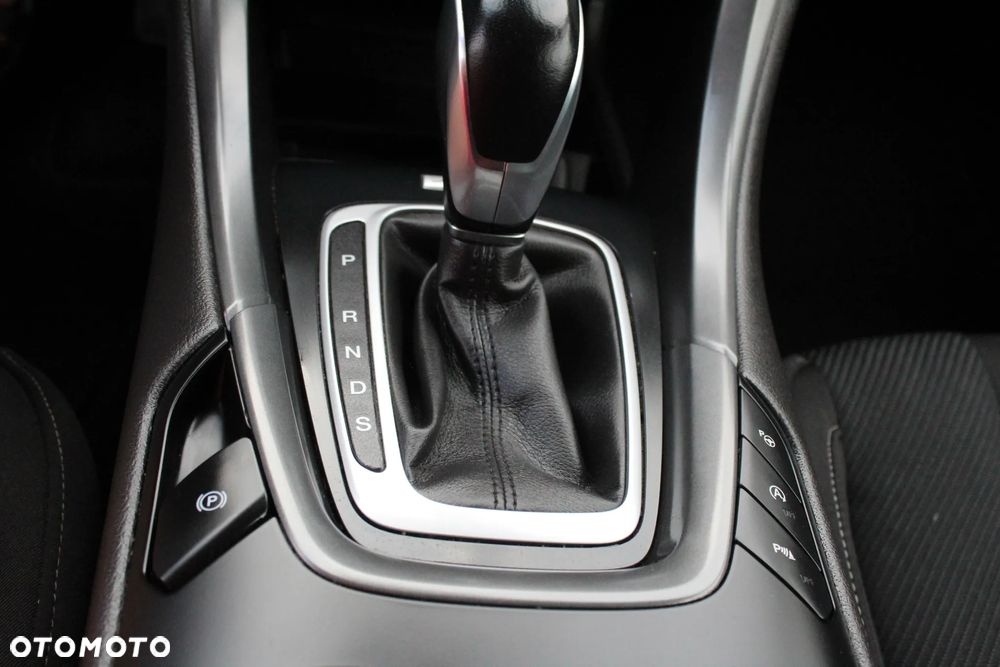 Ford Mondeo - 17