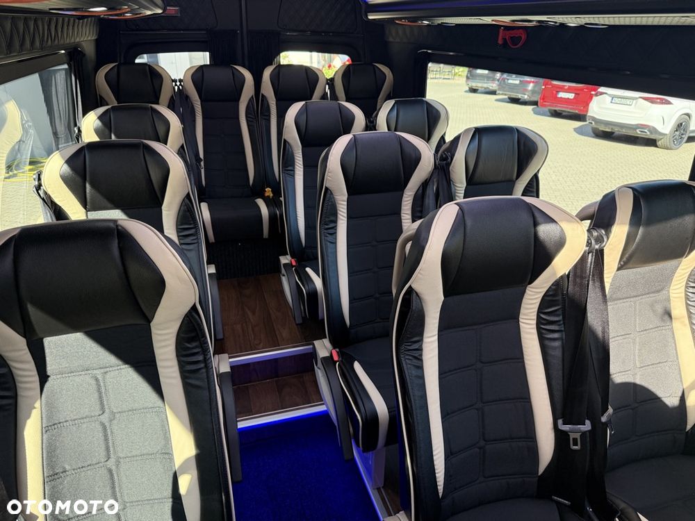 Mercedes-Benz Sprinter 517 Tourist Line - 22