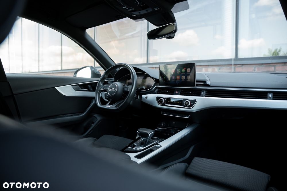 Audi A4 Avant 35 TFSI S tronic S line - 29