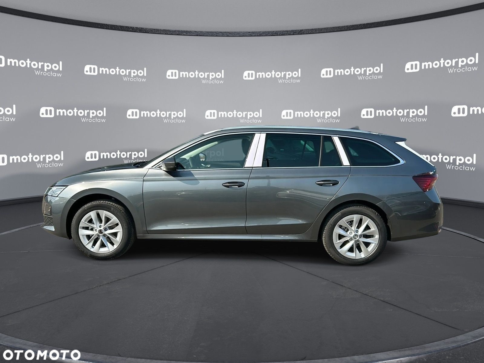 Skoda Octavia - 3