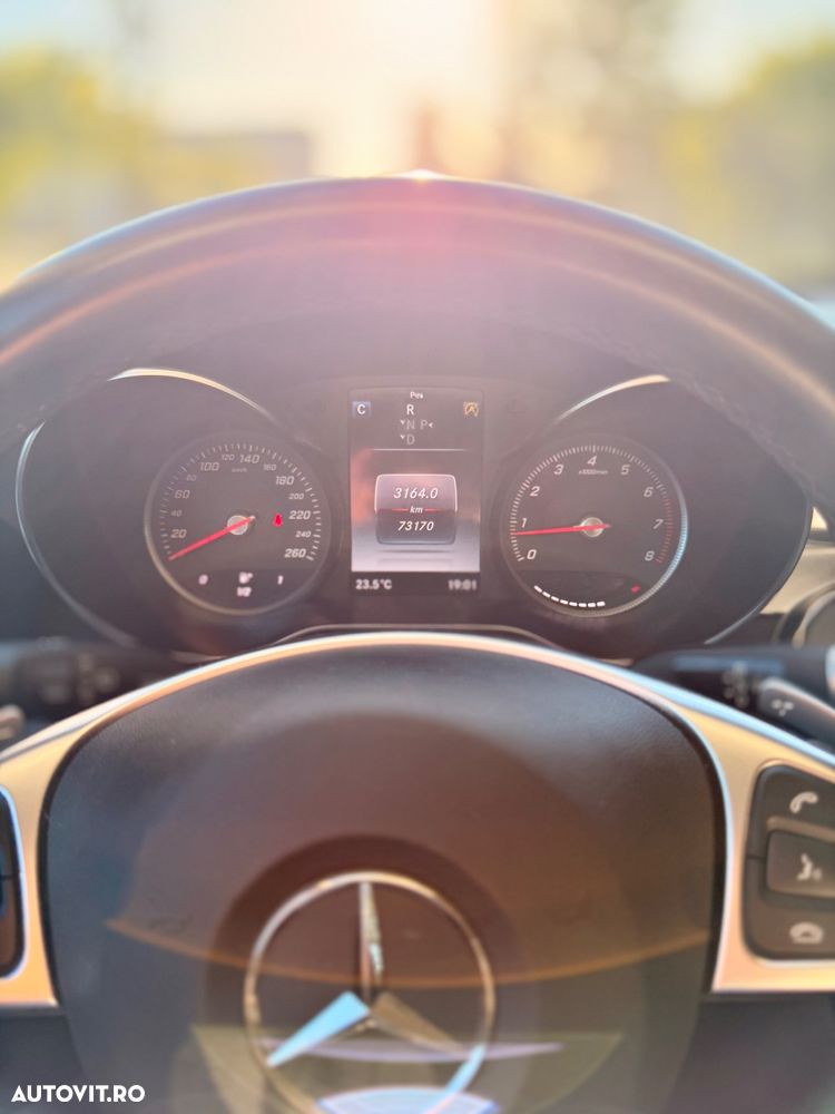 Mercedes-Benz GLC 250 4MATIC 9G-TRONIC AMG Line - 14