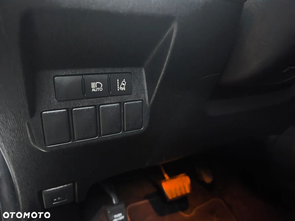 Toyota Prius+ Hybrid 135 Comfort - 21