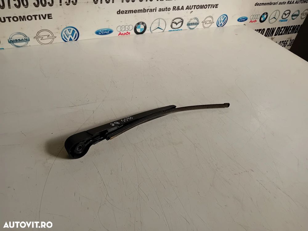 Brat Stergator Spate Haion Hayon Vw Passat B8 Variant 2014-2020 - 2