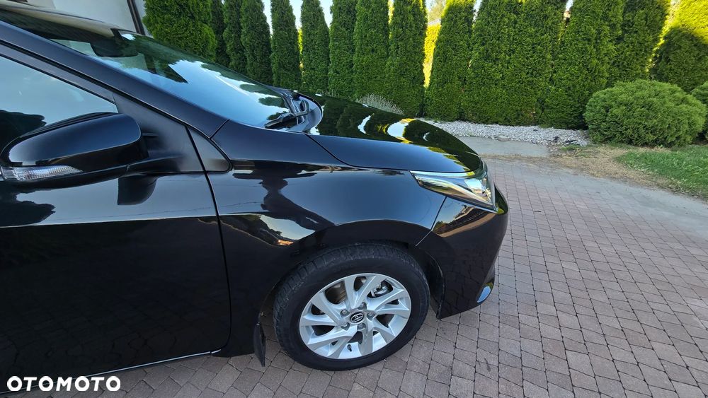 Toyota Corolla - 19