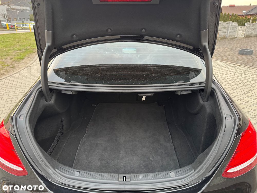 Mercedes-Benz Klasa E - 29