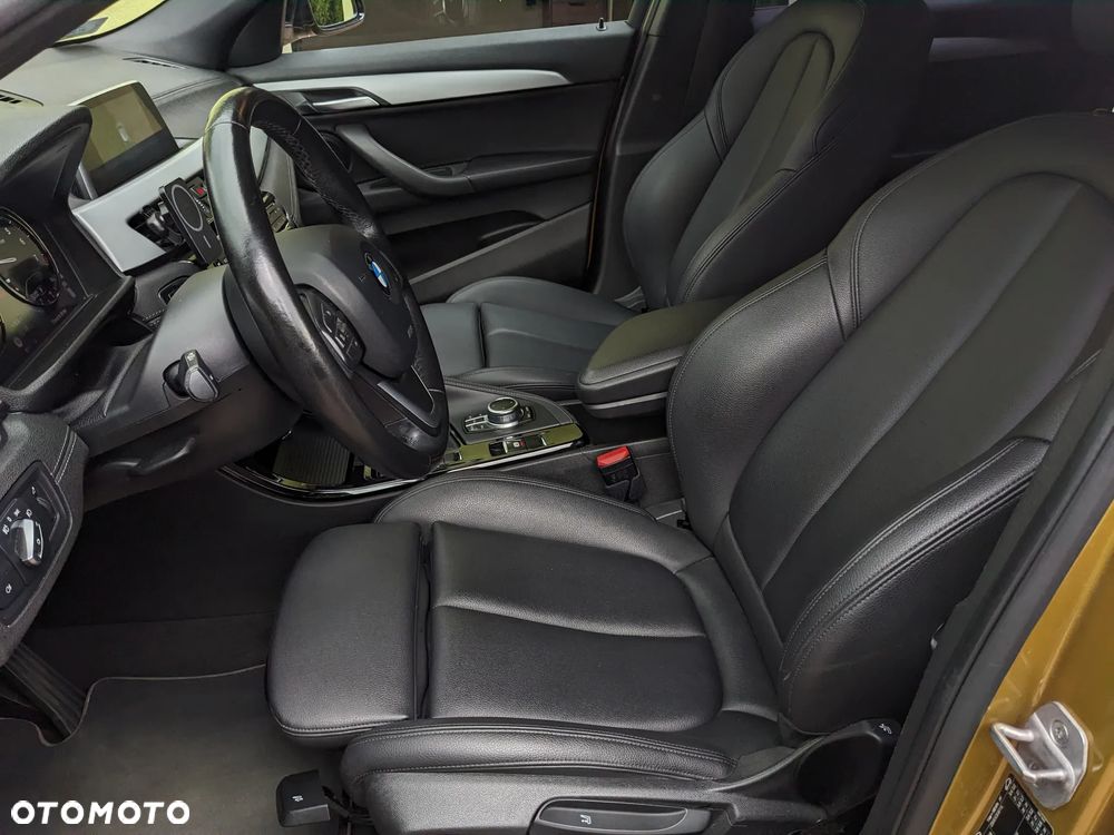 BMW X2 - 16