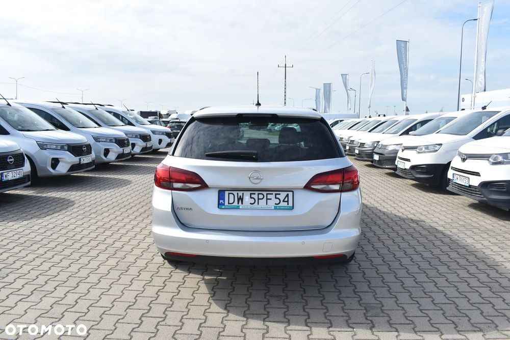 Opel Astra V 1.5 CDTI Edition S&S - 8